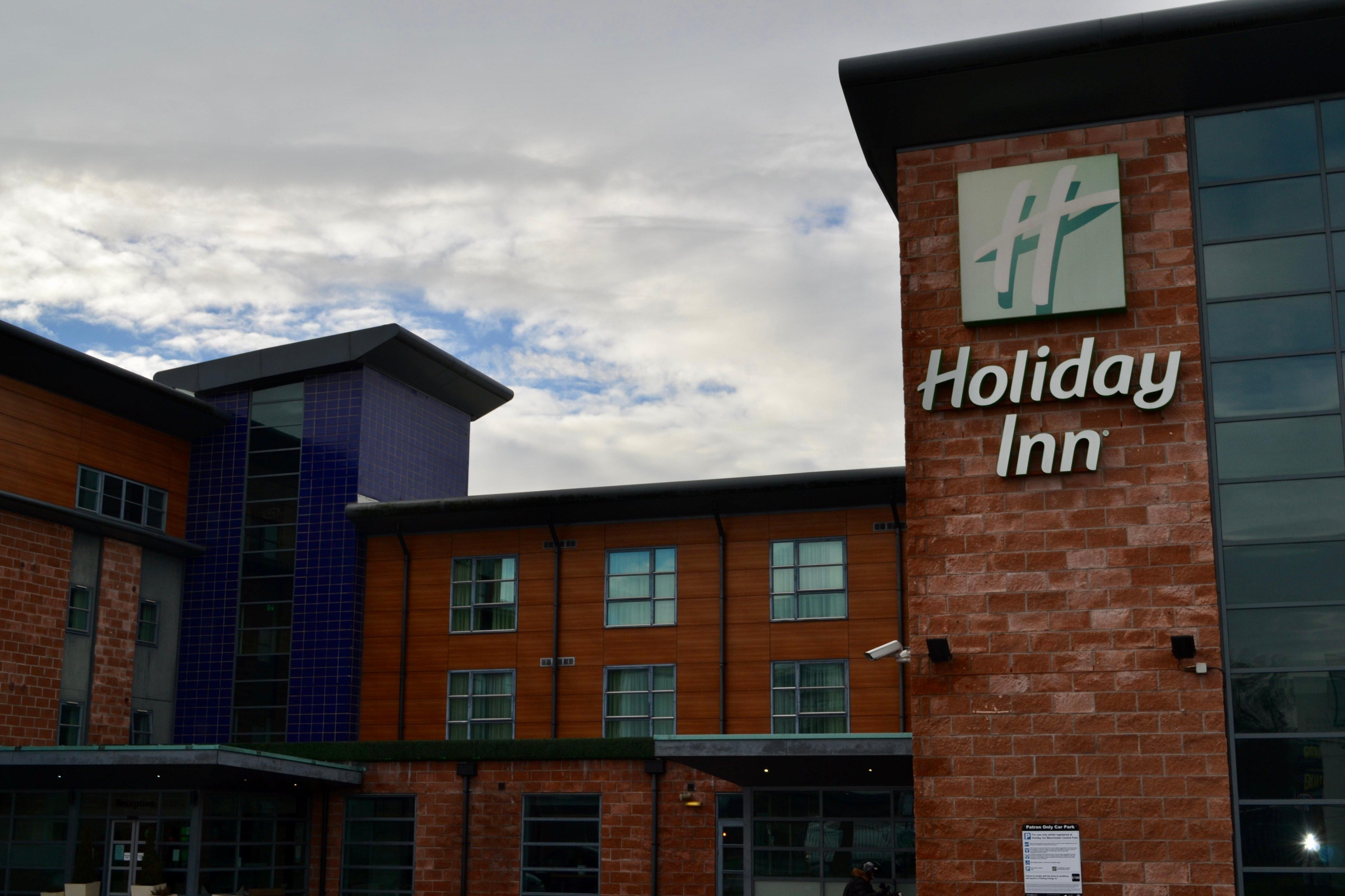 Holiday Inn Manchester - Central Park, An Ihg Hotel Ngoại thất bức ảnh